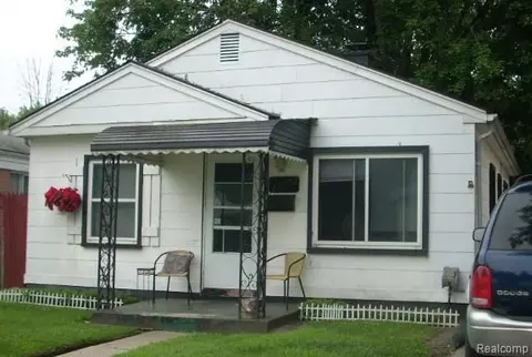 13772 Hendricks Ave, Warren, MI 48089