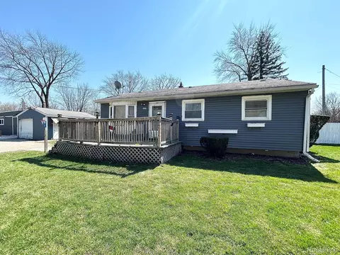 3387 W Lyndon Ave, Mount Morris, MI 48504