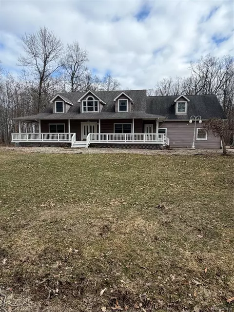 701 Harsen Rd, Elba, MI 48446