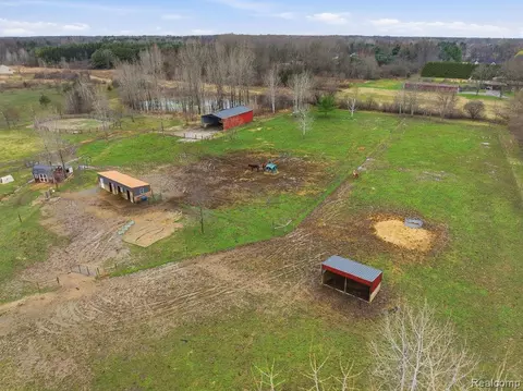 View/Area - 7200 E Potter Rd, Davison, MI 48423 photo 10 of 12