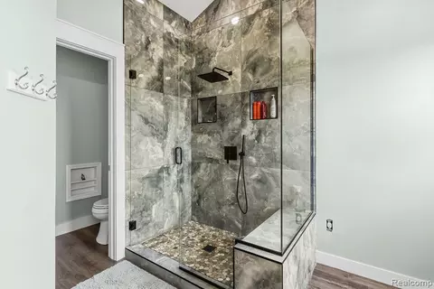 Bath - 7200 E Potter Rd, Davison, MI 48423 photo 2 of 3