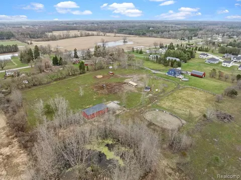 View/Area - 7200 E Potter Rd, Davison, MI 48423 photo 6 of 12