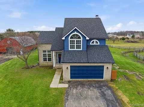 Exterior - 7200 E Potter Rd, Davison, MI 48423 photo 15 of 15