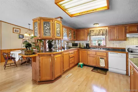 Kitchen - 13617 Orchard View St, Ash, MI 48117 photo 1 of 4