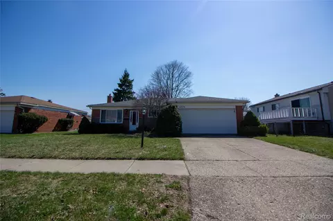4558 Sudbury Dr, Warren, MI 48092