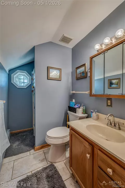 Bath - 2063 Victoria Ct, Hill, MI 48635 photo 2 of 2