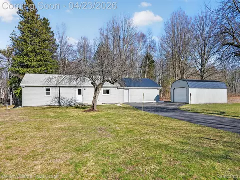 2800 Arrowhead Trl, Curtis, MI 48737