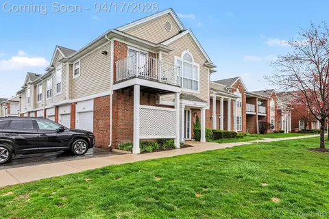 16413 Dominion Dr, Macomb, MI 48044