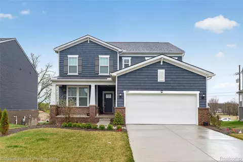 4813 Marquette Dr, Milford, MI 48381
