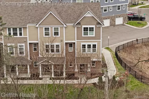 614 Anne Ave, Brighton, MI 48116