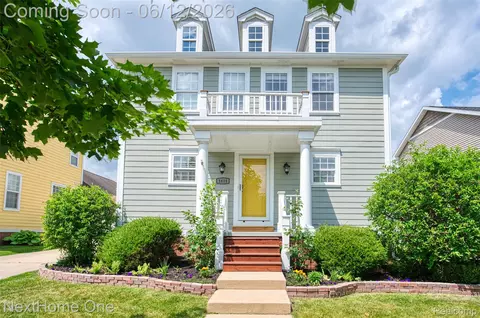 1818 Gilmore St, Howell, MI 48855