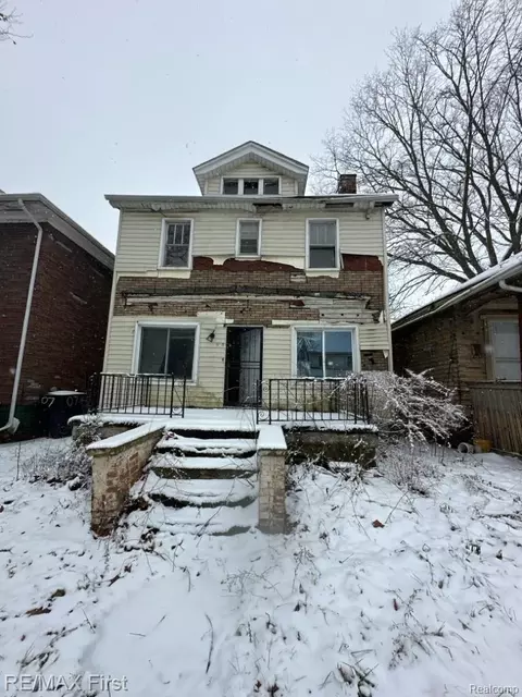 9613 American St, Detroit, MI 48204