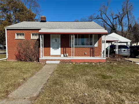 1055 E Cross St, Ypsilanti, MI 48198