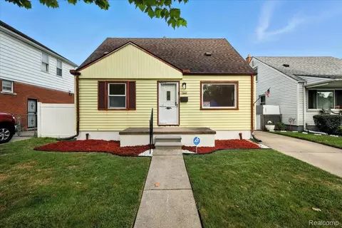 7445 Rockdale, Detroit, MI 48239