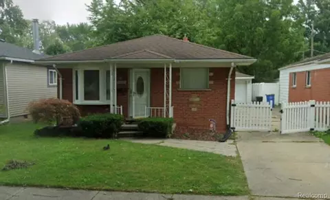 4485 Gertrude St, Dearborn Heights, MI 48125