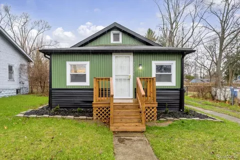 22285 Wyman St, Detroit, MI 48219