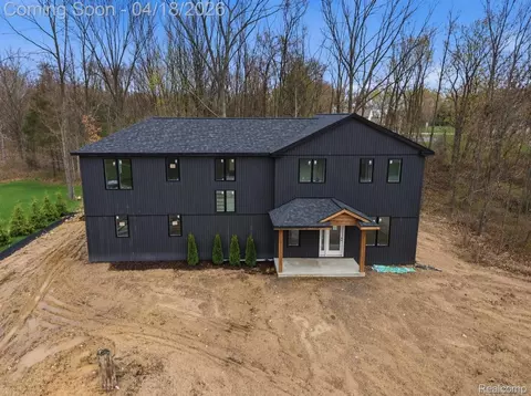 11810 Scenic Vly, Springfield, MI 48350
