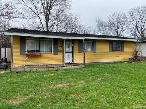 5492 Mendel Berger Dr, Mount Morris, MI 48505