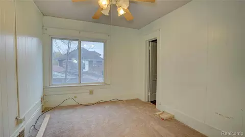 Bedroom - 1644 Mason St, Flint, MI 48503 photo 5 of 5