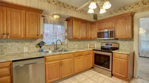 Kitchen - 1644 Mason St, Flint, MI 48503 photo 1 of 3
