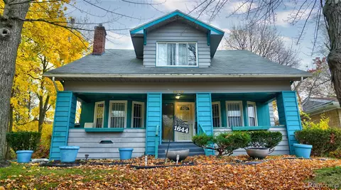 1644 Mason St, Flint, MI 48503