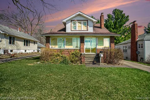 1800 W Genesee St, Lapeer, MI 48446