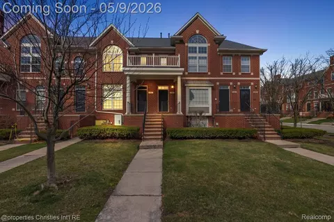 1466 Ashford Ct, Troy, MI 48084