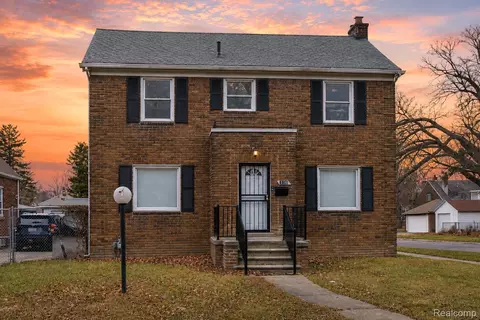 15375 Winthrop St, Detroit, MI 48227