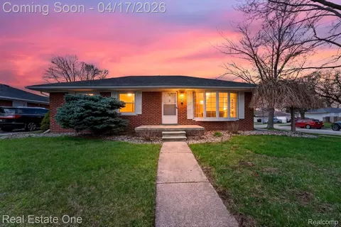 3400 Edsel St, Trenton, MI 48183