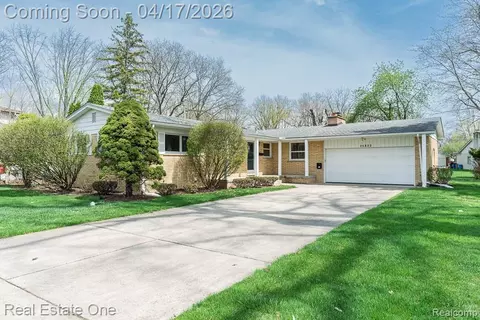 25822 Acacia St, Southfield, MI 48033