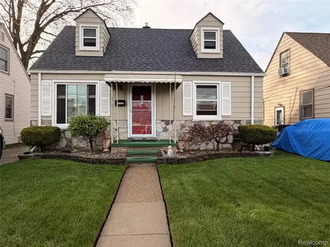 17389 Eddon St, Melvindale, MI 48122