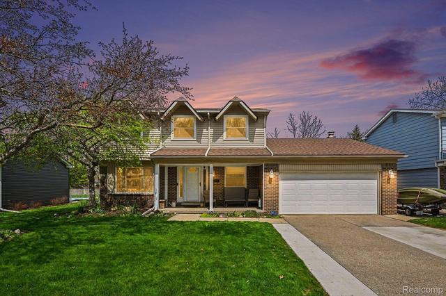 42942 Barchester Rd, Canton, MI 48187