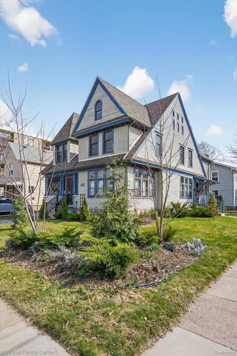 427 W Shiawassee St, Lansing, MI 48933