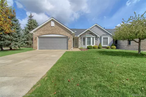 7258 Green Meadow Ln, Canton, MI 48187