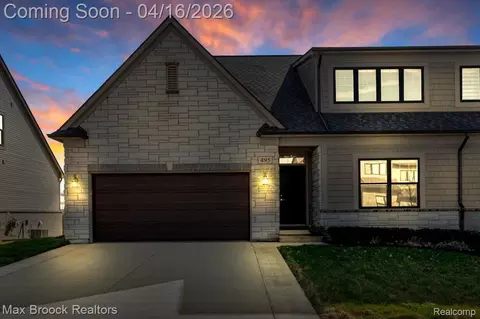 495 Cornerstone Dr, Oxford, MI 48371