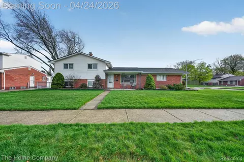 33847 Tawas Trl, Westland, MI 48185