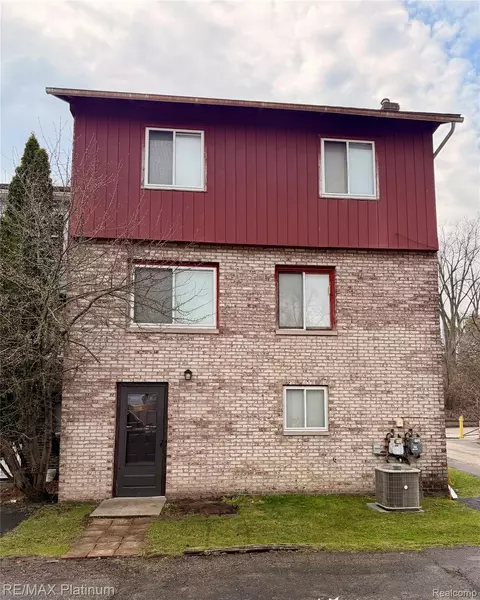 Other - 3428 River Birch Dr, Flint, MI 48532 photo 4 of 7