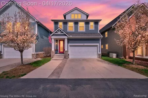 538 N Liberty St, Belleville, MI 48111