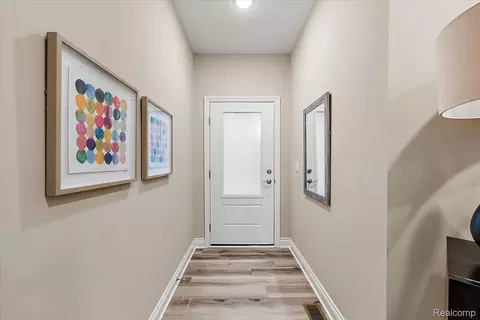 Entry Way - 809 Cortland Ln, Troy, MI 48085 photo 1 of 2