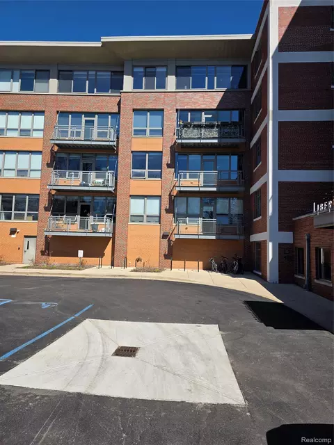 315 2nd St #301, Ann Arbor, MI 48103