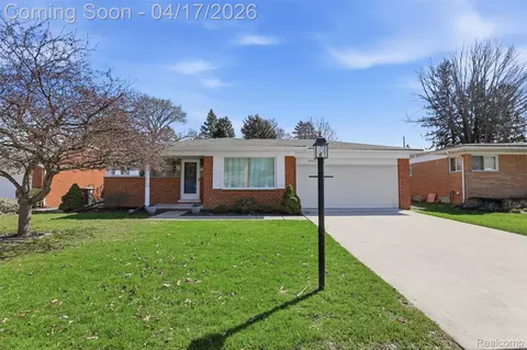 14210 Ingram St, Livonia, MI 48154