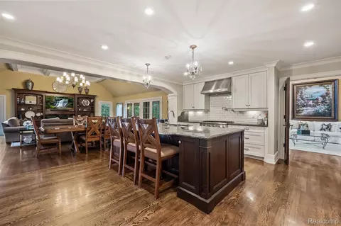 Kitchen - 25325 Devon Ln, Franklin, MI 48025 photo 3 of 3