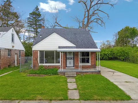 19674 Irvington St, Highland Park, MI 48203