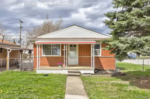 11115 Toepfer Rd, Warren, MI 48089