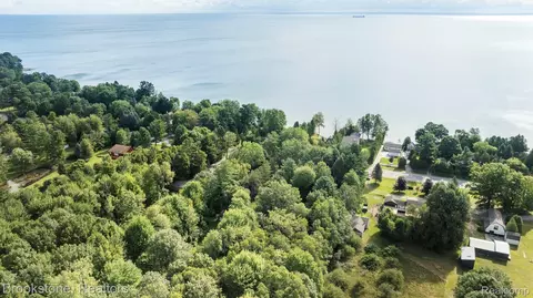 4188 Lakeshore Drive Rd, Lexington, MI 48450