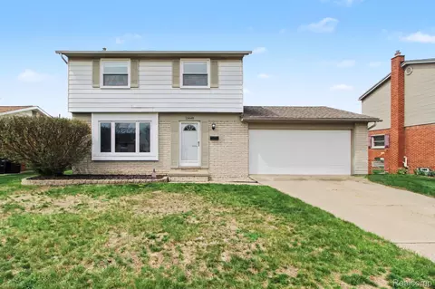 15648 Michael St, Taylor, MI 48180