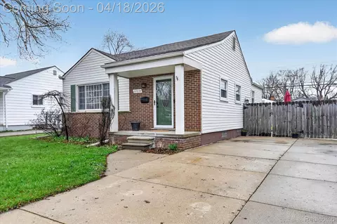 22833 E 13 Mile Rd, Saint Clair Shores, MI 48082
