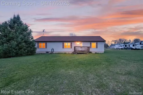 7841 Bergin Rd, Oceola, MI 48843