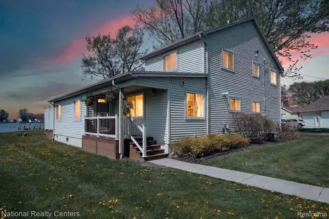 5810 Trombley Rd, Newport, MI 48166