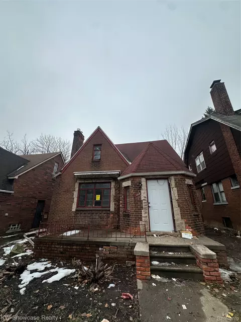 9165 Manor St, Detroit, MI 48204